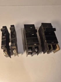 Cutler Hammer Square D Type XO Plug-In Circuit Breaker Tested 1-2 Pole 15,20,30A
