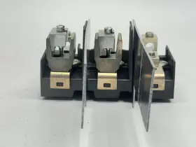 1494U-F100 ALLEN BRADLEY Fuse Block #3