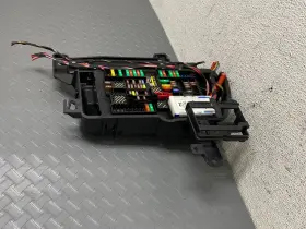 8795478 BMW Rear Power Distribution Fuse Boxl Dg #2