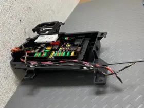 8795478 BMW Rear Power Distribution Fuse Boxl Dg #3