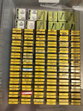 MDL-2 BUSS-LITTLEFUSE Containers Fuses