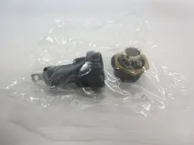 051712740456 BUSSMANN Cooper Hpg Buss Fuse Holder