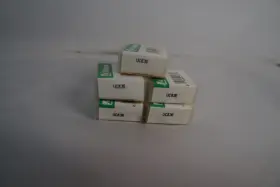 UCB-30 BUSSMANN Littlefuse Fuses Circuit Amp