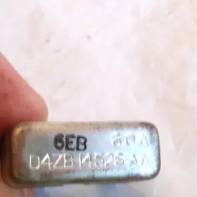 D4ZB-14526-AA FORD MOTORCRAFT Nos Ste Buss Circuit Breaker