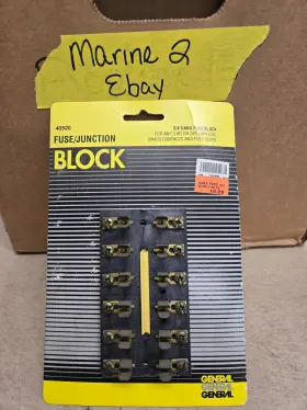 40520 GENERAL Gang Boat Marine Fuse Block