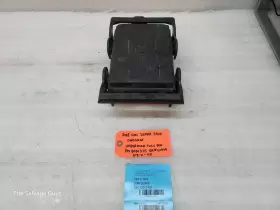 84303173 GMC Chevrolet Duramax Diesel Underhood Fuse Box #3