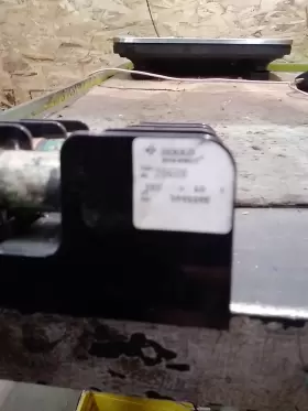 2608 GOULD Shawmut Fuse Holder #2
