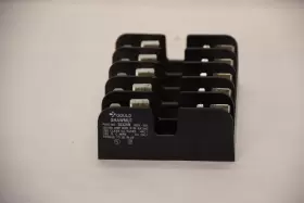 30325R GOULD SHAWMUT Fuse Block #2