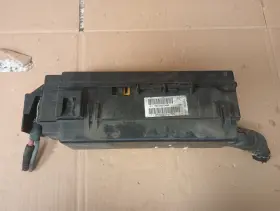 56009954AQ JEEP Liberty Engine Fuse Box #3