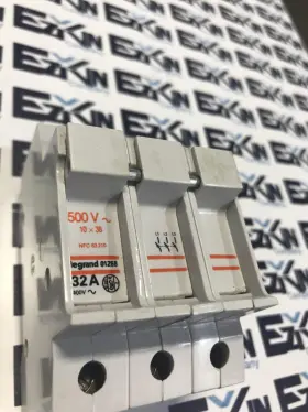 NFC63210 LEGRAND Fuse Holder