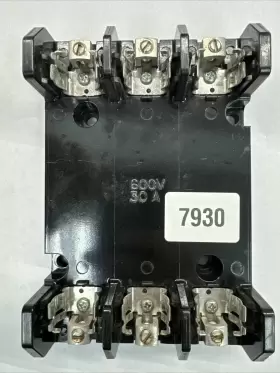 6F30A3SP MARATHON Fuse Holder Distribution Block Volt Pole