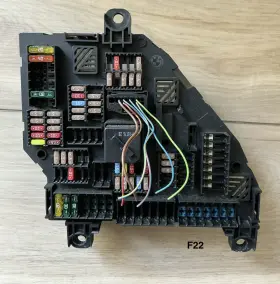 9210858 MARKENLOS Bmw Rear Fuse Distribution Box