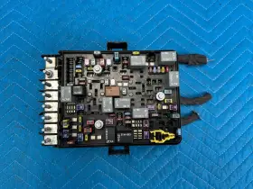 68467639AA RAM Power Distribution Center Fuse Relay Junction