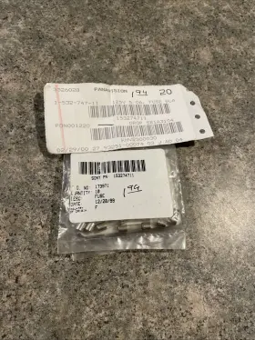 1-532-747-11 SONY Fuse Nos