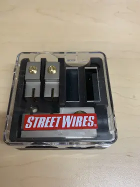 FBR24S STREETWIRES Street Wires Agu Fused Distribution Block