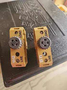 SAKS4 WEIDMULLER Single Pole Fuse Holder Vac Amp